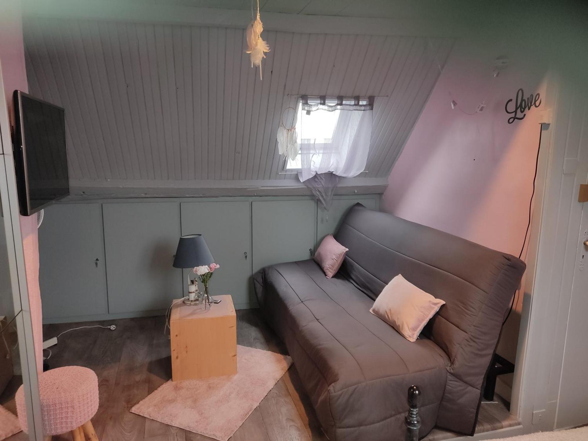 Le Lion Dort Bed & Breakfast Cormeilles-en-Parisis Bagian luar foto